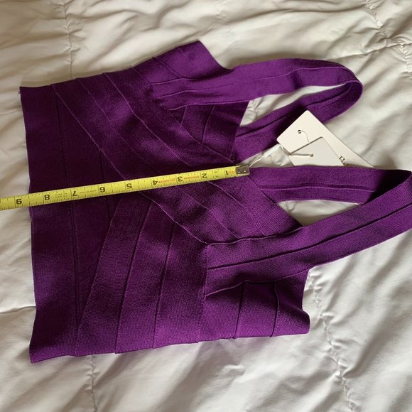 Deep Purple Semi-Stretch Sexy V-Neck Crop Top - Picture 5 of 9
